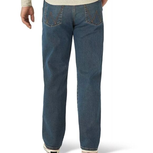 WRANGLER Men's Slim Straight Fit Jean male, Carolina Size 40X30 - Picture 8 of 13